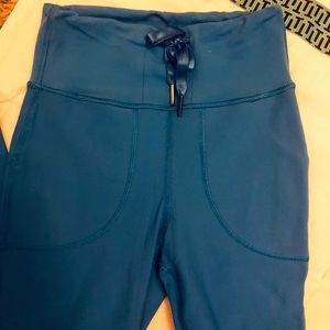 NWOT Skinny Will Lulu Lemon pants 🍋